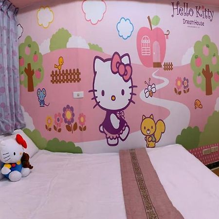 타이중 Feng Jia Kitty House 아파트 외부 사진